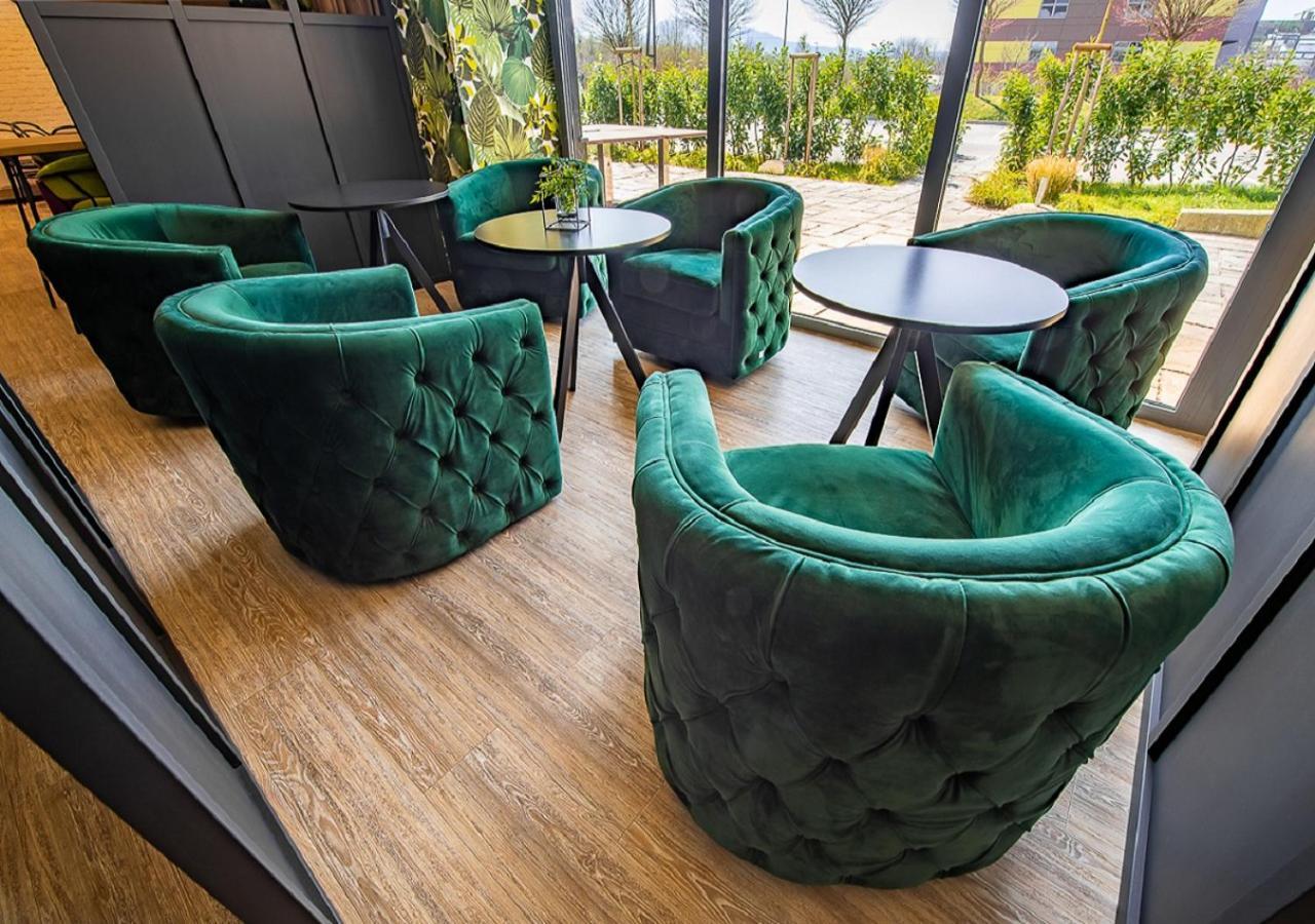 Urban Ring Hotel Любляна Екстер'єр фото